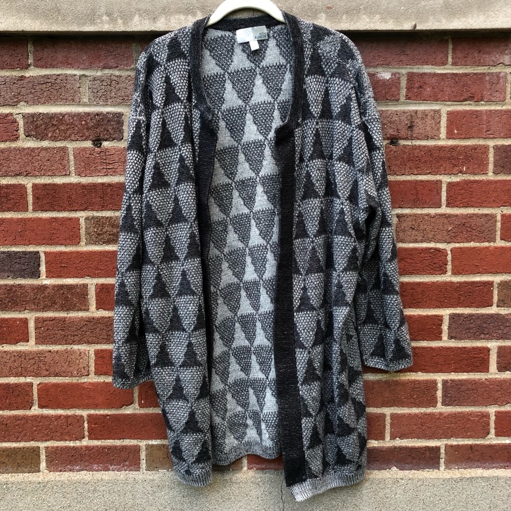 Geometric Gray Sweater Plus Size - image 1